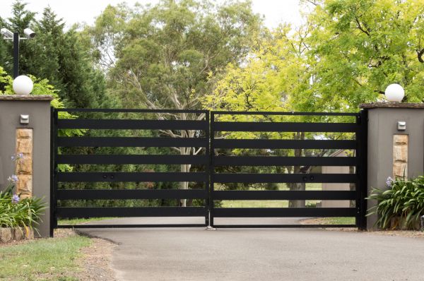 Panama City Driveway Gate Service